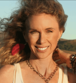 Leah Denmark headshot